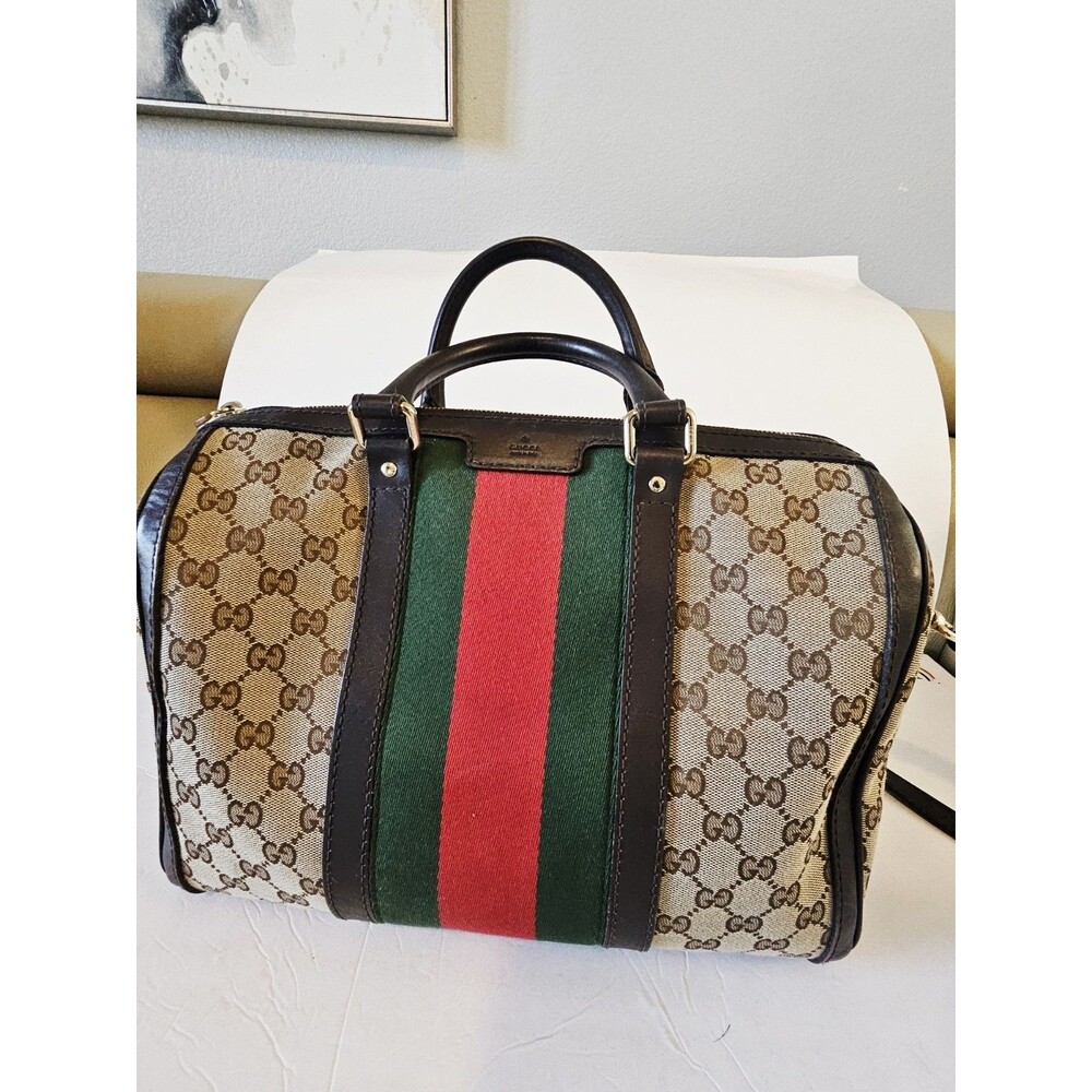 Authentic Gucci Medium Canvas GG Crossbody Bag - Picture 3 of 16